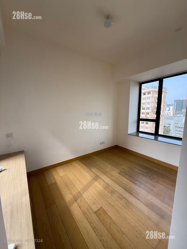 艷芳庭 租盤 3 房 645 平方呎