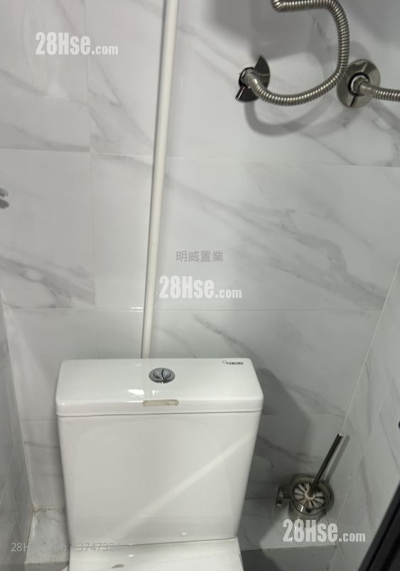 艷芳庭 租盤 3 房 645 平方呎