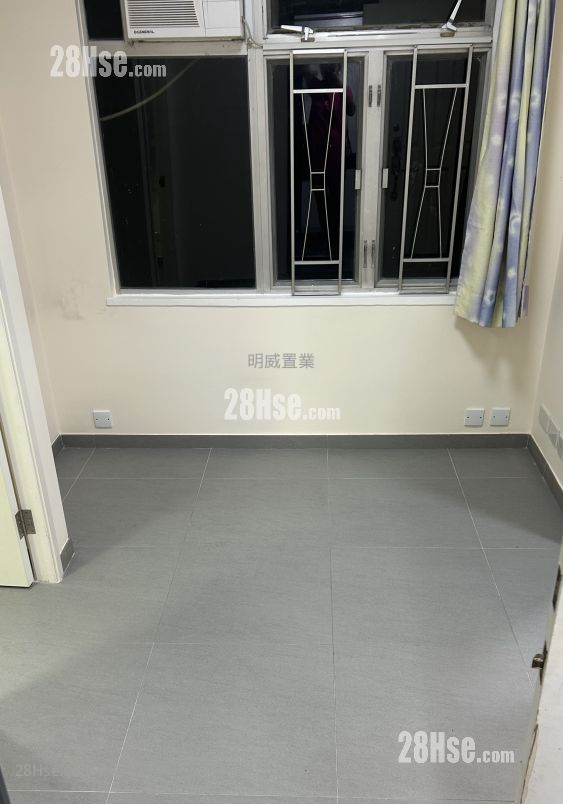 艷芳庭 租盤 3 房 645 平方呎