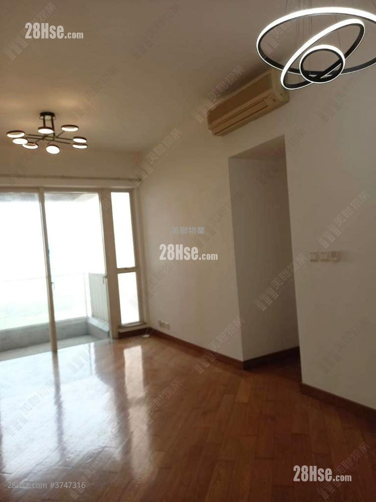 君匯港 售盤 3 房 , 2 浴室 843 平方呎