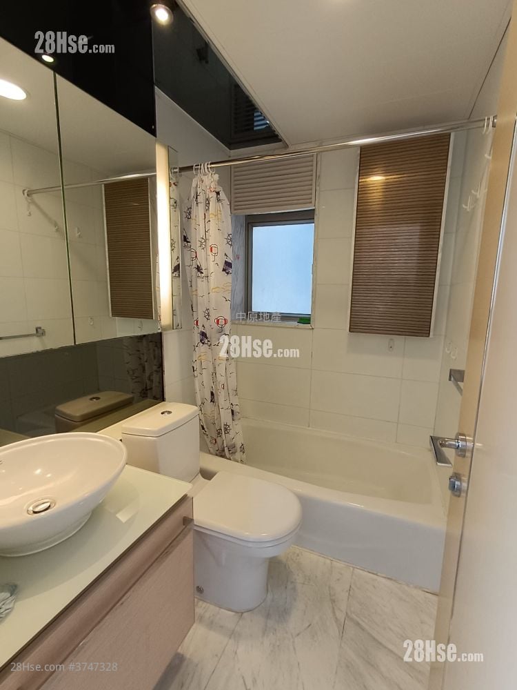 原筑 售盘 2 房 , 1 浴室 449 平方尺