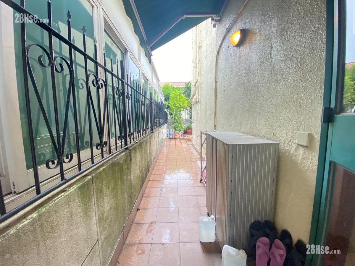 锦绣花园 售盘 3 房 915 平方尺