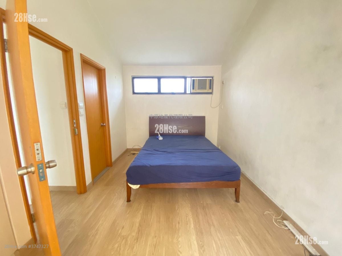 锦绣花园 售盘 3 房 915 平方尺