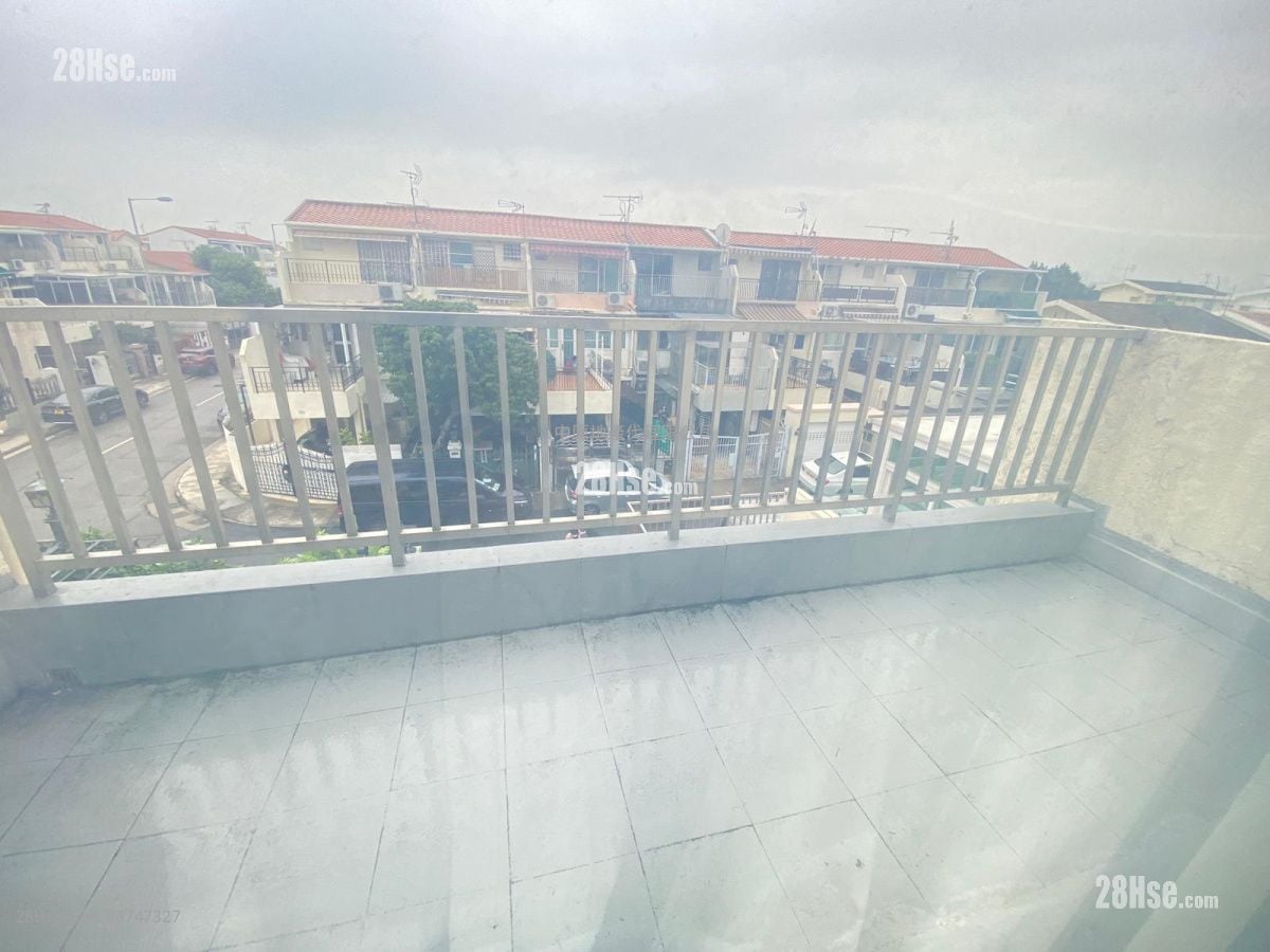 锦绣花园 售盘 3 房 915 平方尺