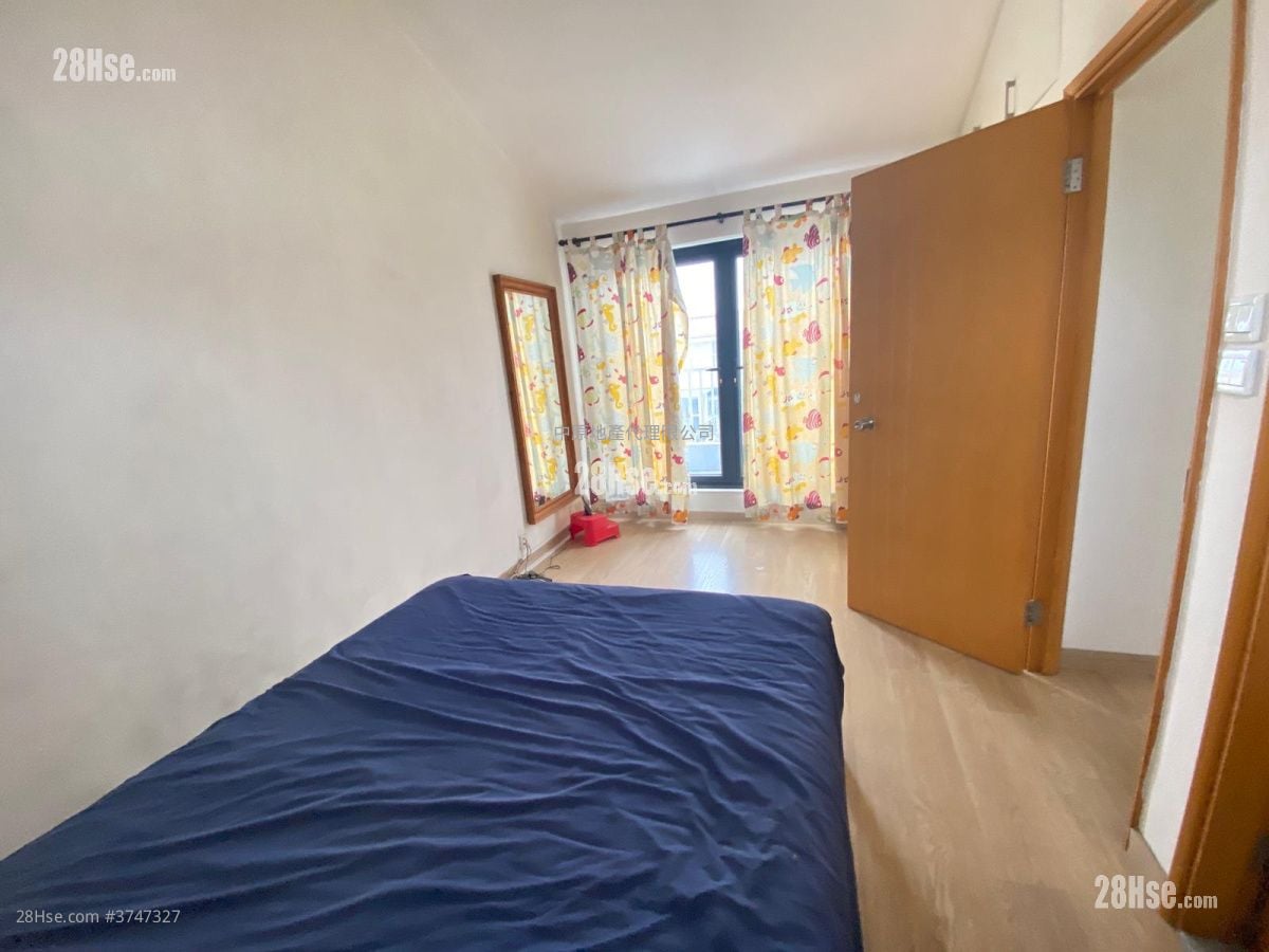 锦绣花园 售盘 3 房 915 平方尺