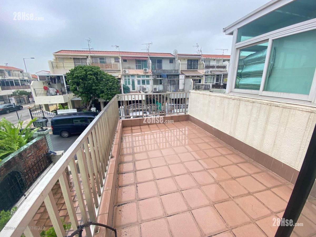 锦绣花园 售盘 3 房 915 平方尺