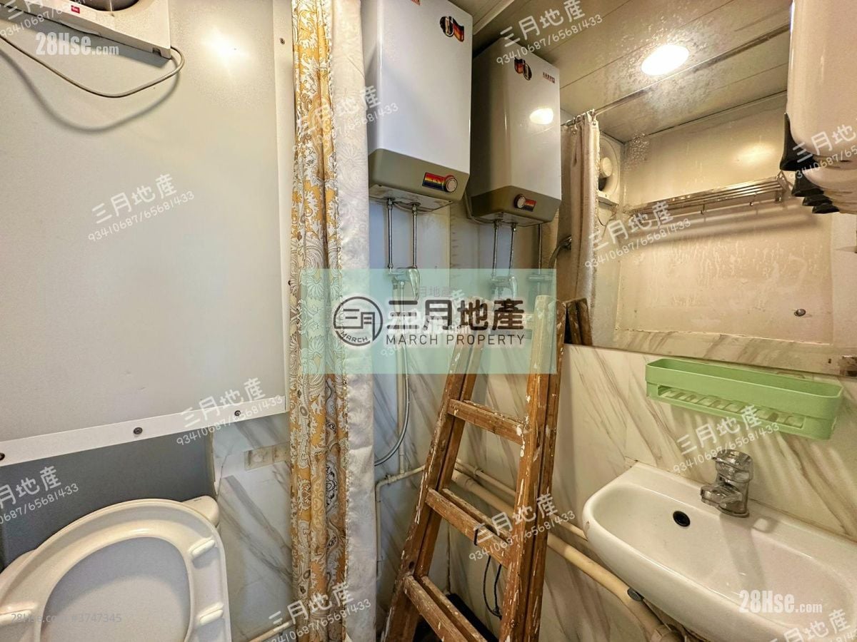 唐楼 售盘 1 房 , 1 浴室 274 平方尺