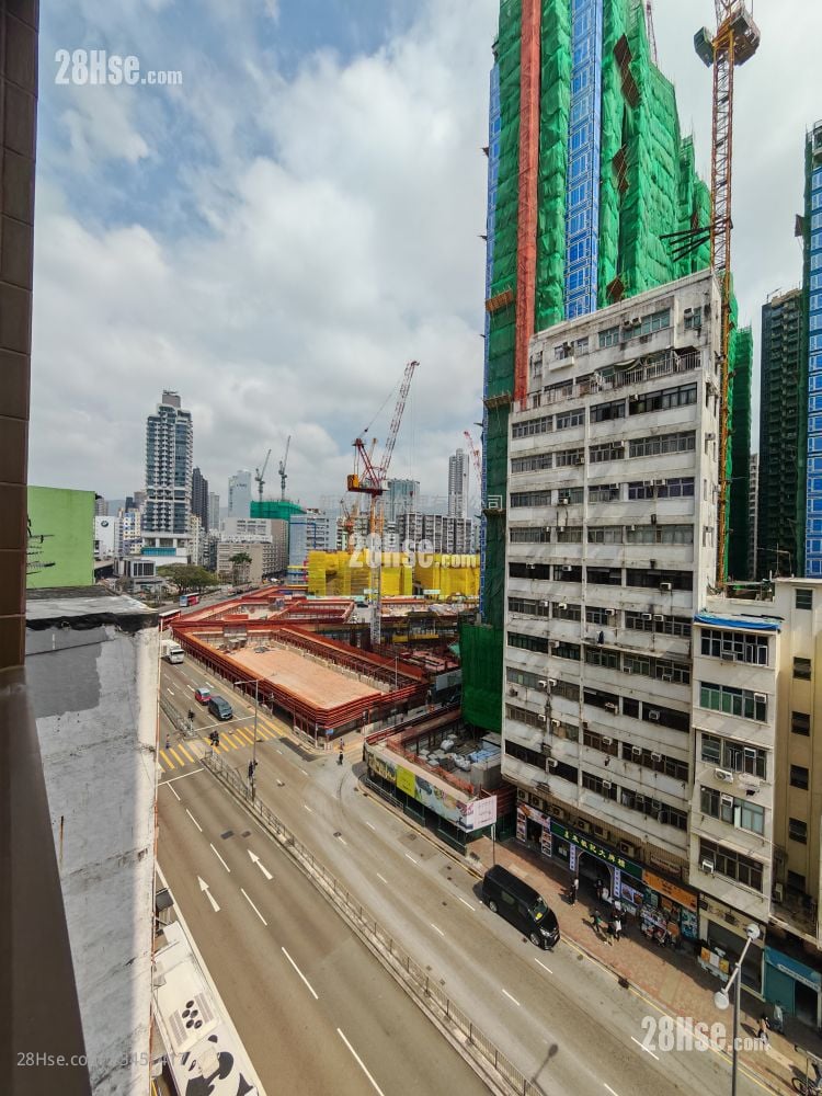 傲形 租盘 1 房 , 1 浴室 246 平方尺