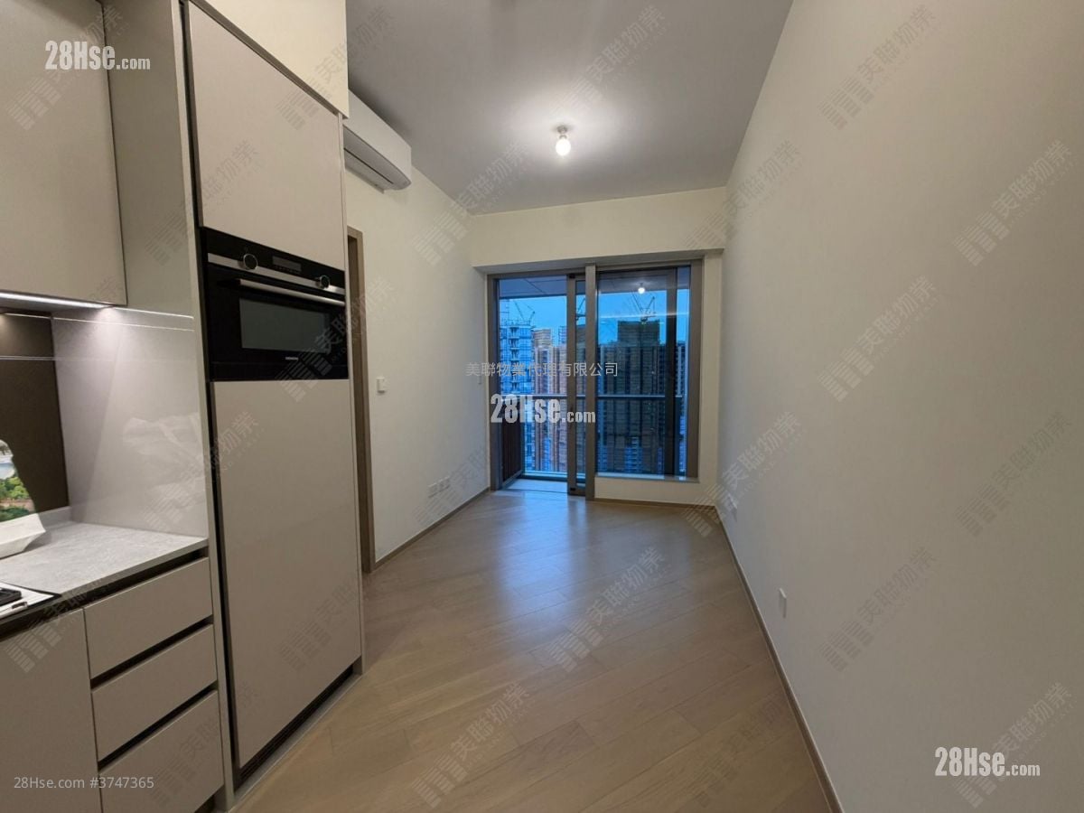 Villa Garda Iii Sell 1 Bedroom 340 ft²