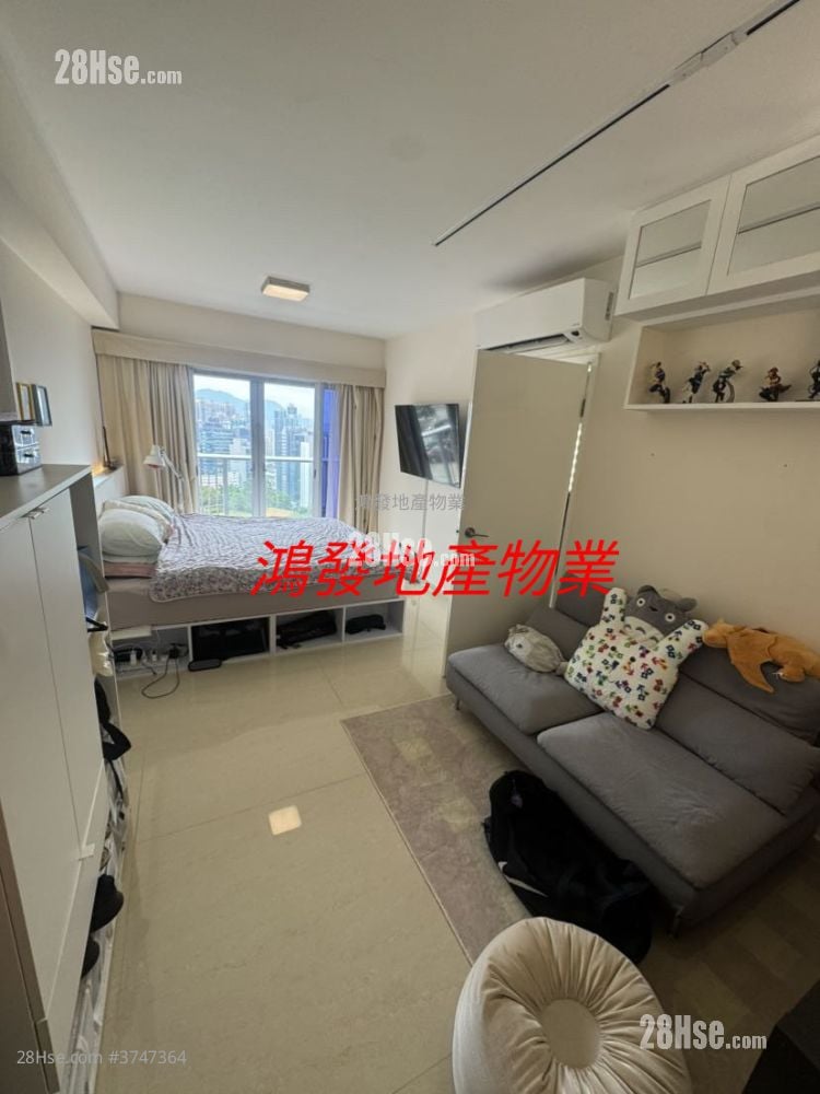 The Caldecott Sell 4 Bedrooms , 3 Bathrooms 1,669 ft²