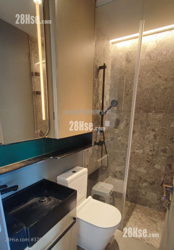 映築 租盤 2 房 , 1 浴室 323 平方呎