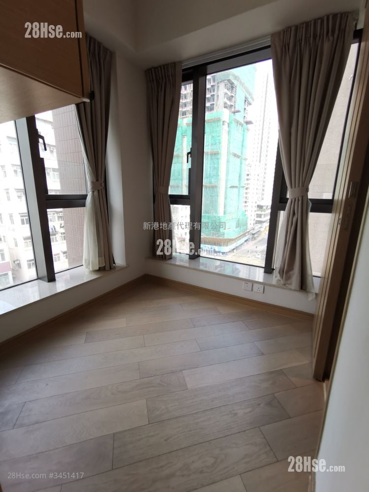 傲形 租盘 1 房 , 1 浴室 246 平方尺