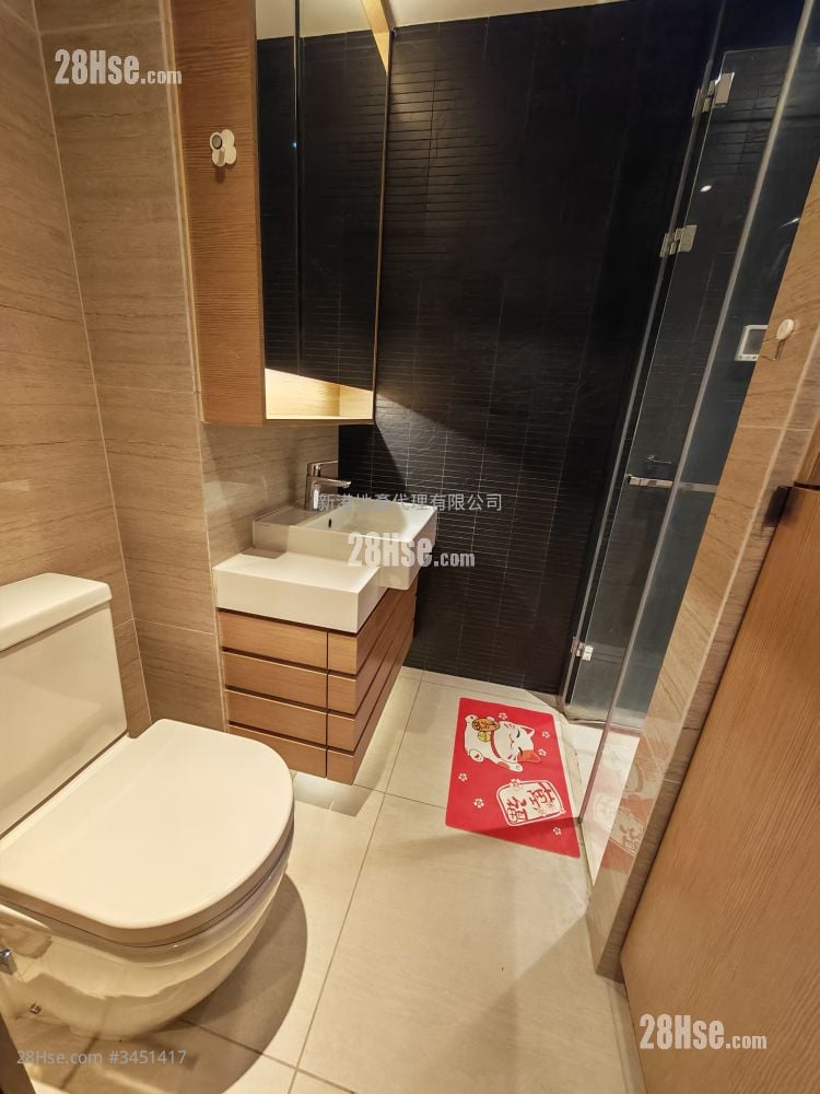 傲形 租盘 1 房 , 1 浴室 246 平方尺