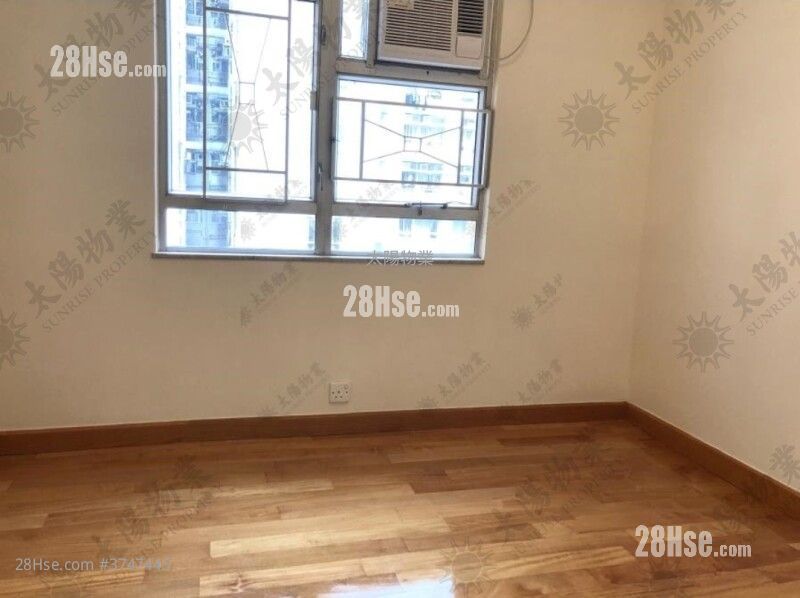 红磡湾中心 售盘 2 房 411 平方尺