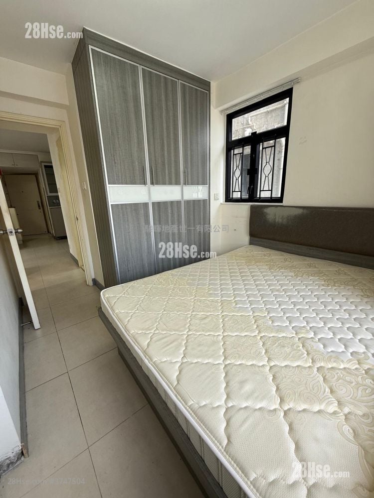 Prosperous Garden Sell 2 Bedrooms , 1 Bathroom 478 ft²