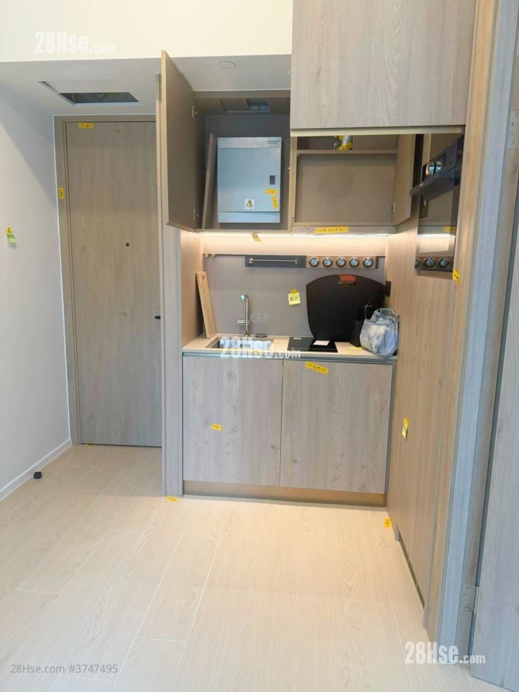 Finnie 租盤 1 房 , 1 浴室 245 平方呎