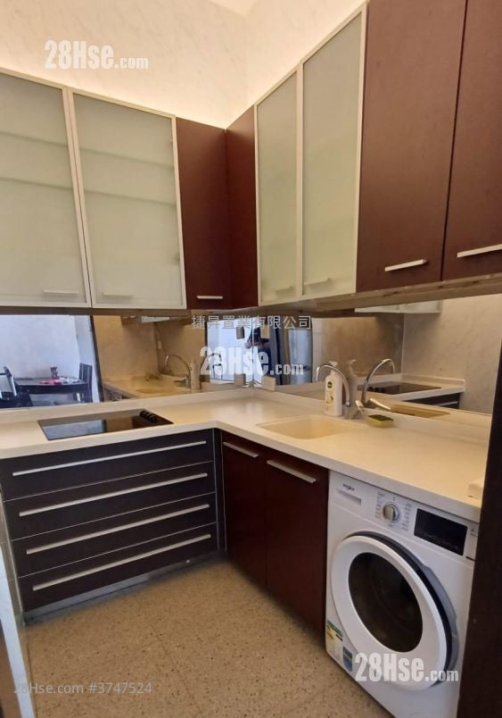 The Metropolis Residence Sell 2 Bedrooms , 1 Bathroom 478 ft²