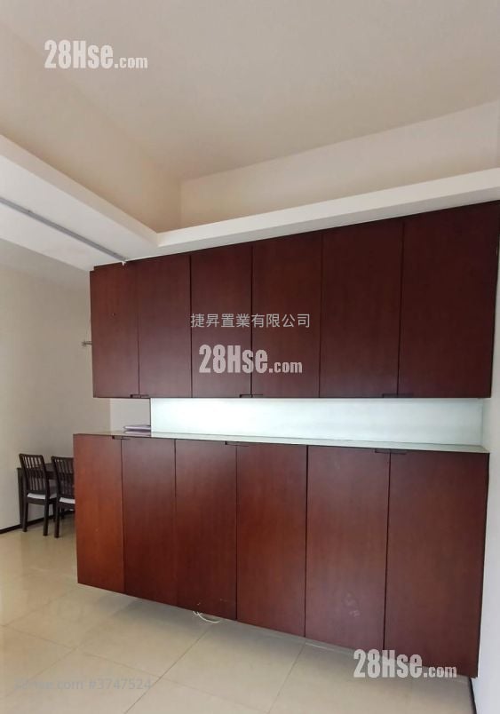 The Metropolis Residence Sell 2 Bedrooms , 1 Bathroom 478 ft²