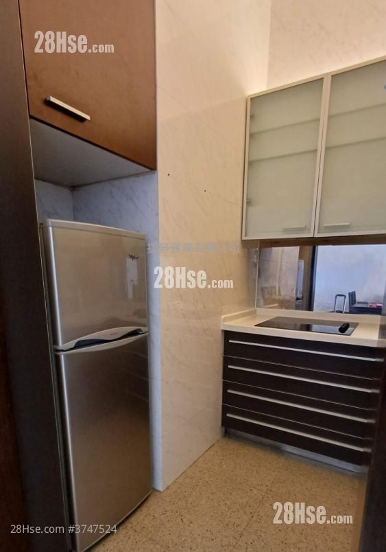 The Metropolis Residence Sell 2 Bedrooms , 1 Bathroom 478 ft²