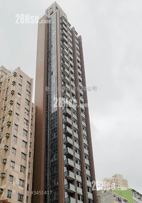 傲形 租盘 1 房 , 1 浴室 246 平方尺