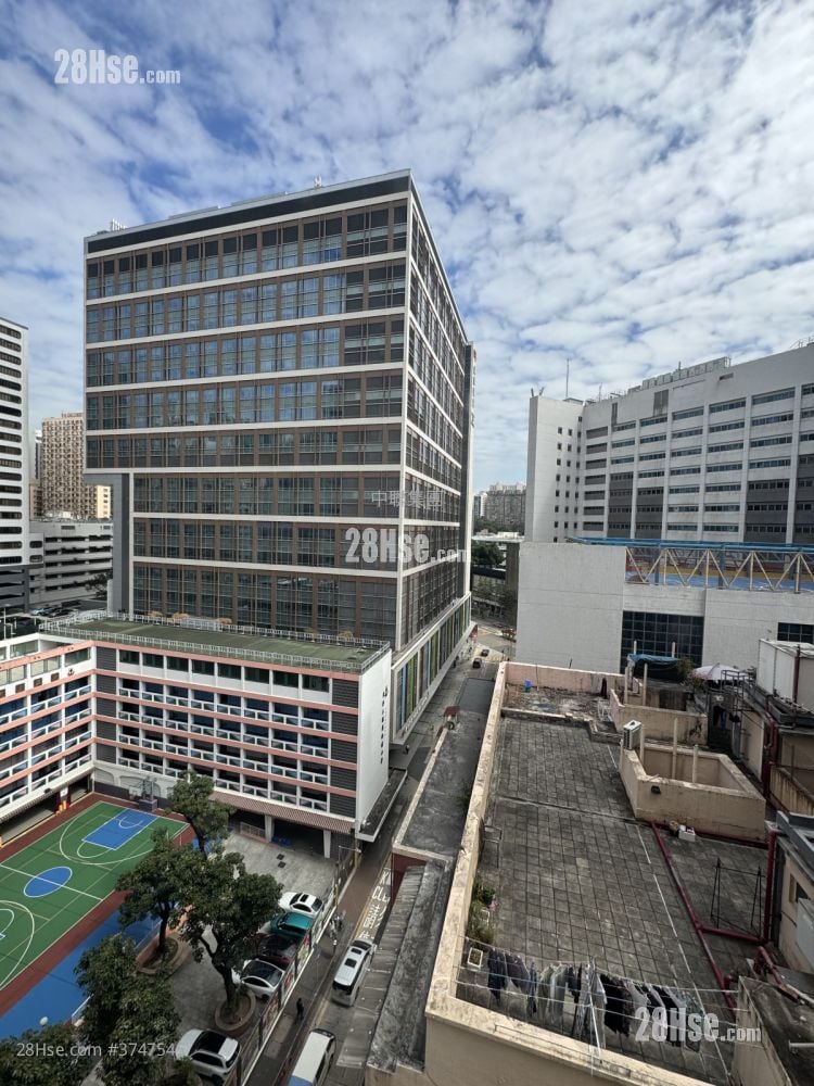 祥興大廈 售盤 3 房 , 1 浴室 550 平方呎