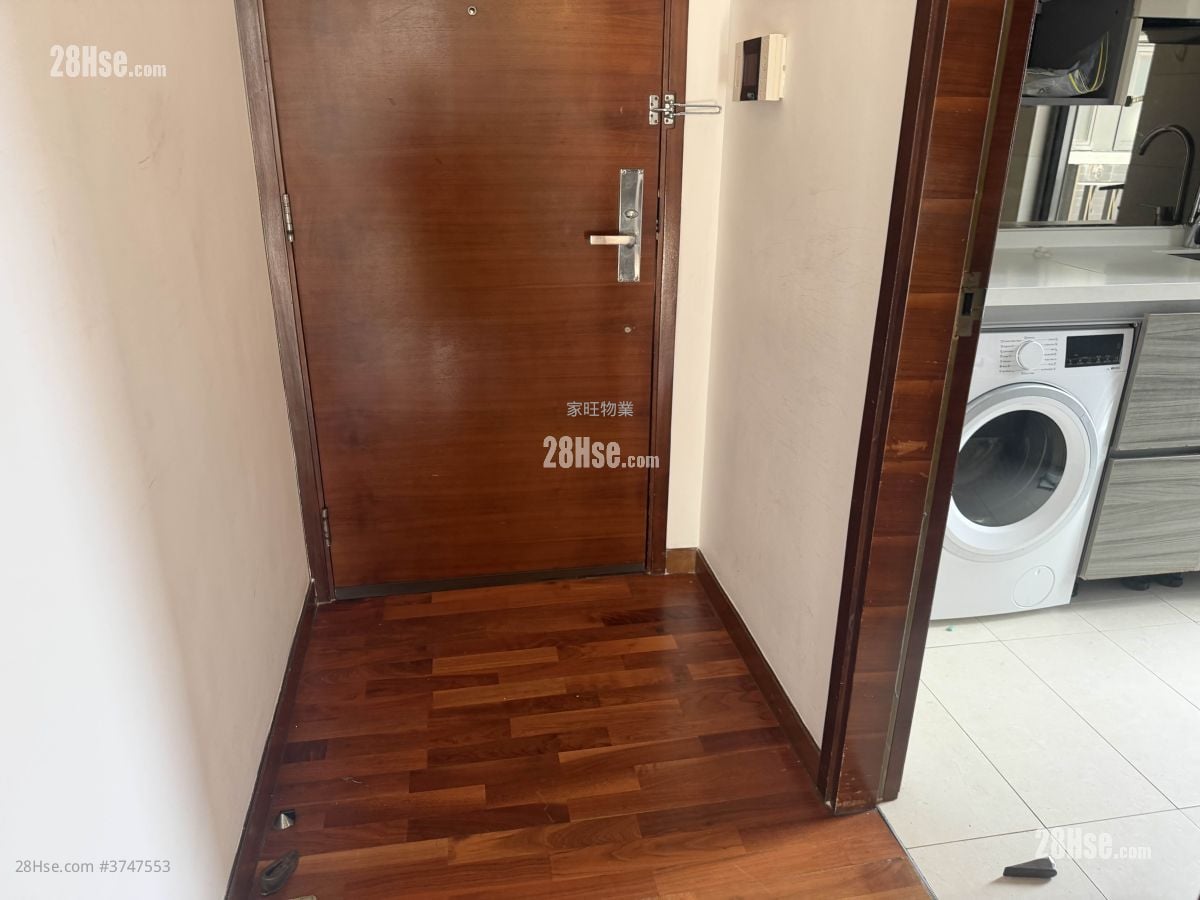 Billionnaire Avant Sell 3 Bedrooms , 2 Bathrooms 639 ft²