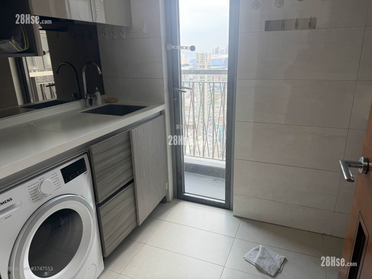 Billionnaire Avant Sell 3 Bedrooms , 2 Bathrooms 639 ft²