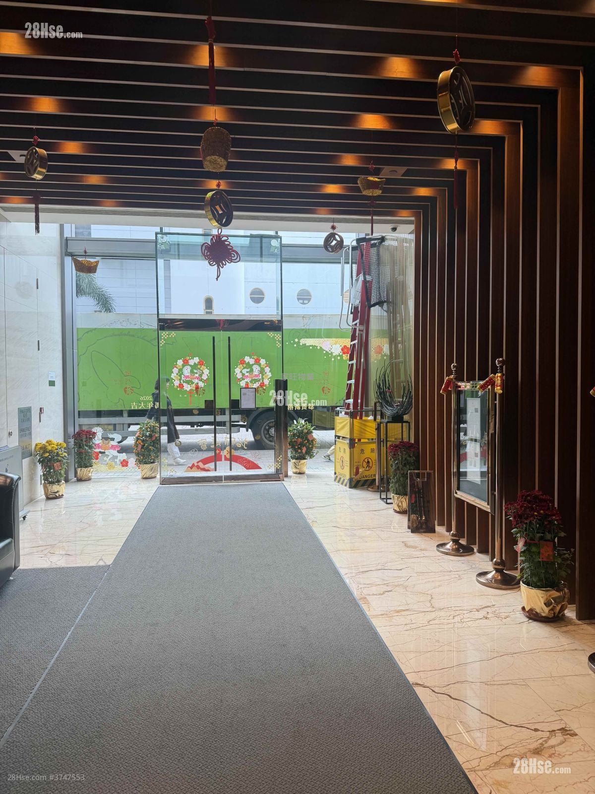 Billionnaire Avant Sell 3 Bedrooms , 2 Bathrooms 639 ft²