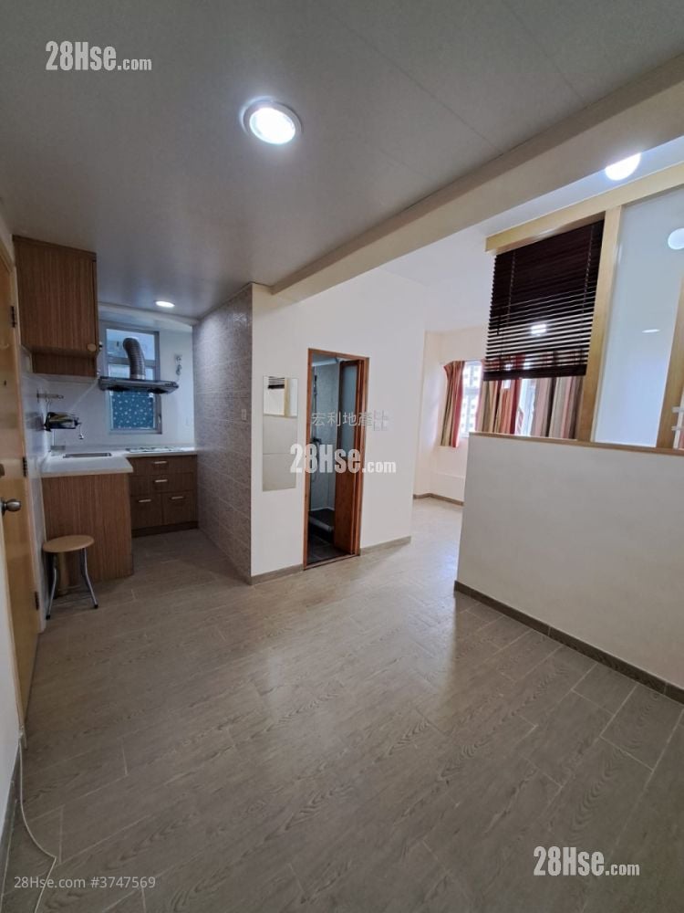 Yen Lok Building Rental 290 ft²