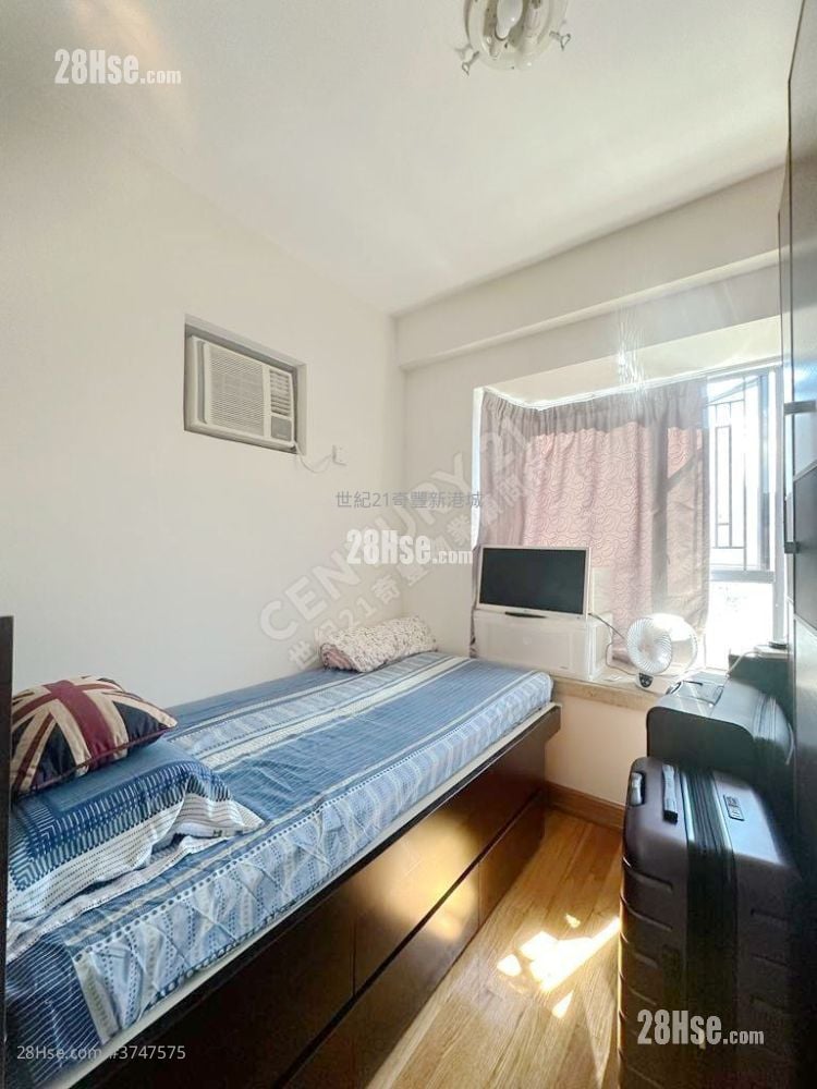 海柏花园 售盘 2 房 , 1 浴室 395 平方尺