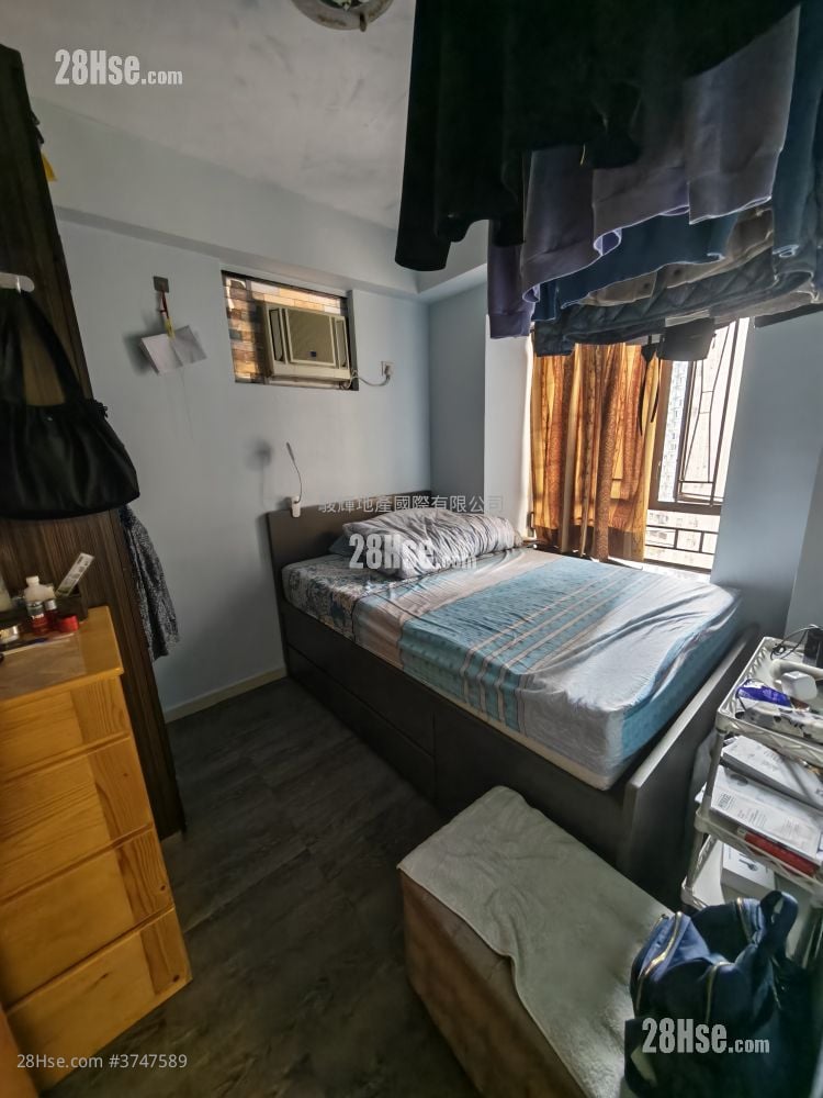 东景大厦 售盘 3 房 , 1 浴室 446 平方尺