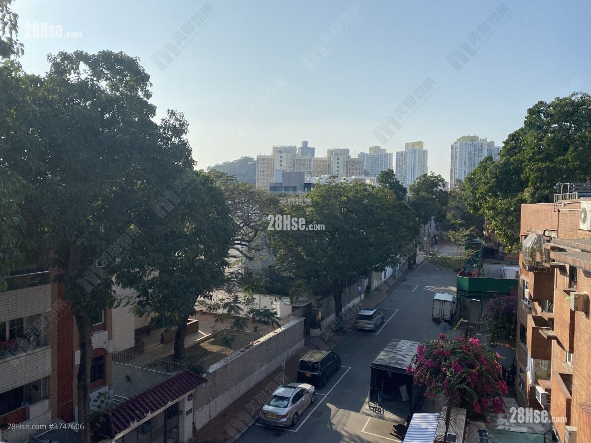 锦绣苑 售盘 4 房 1,575 平方尺