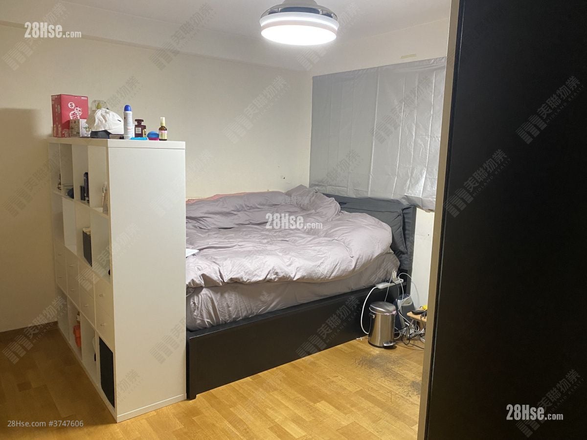 锦绣苑 售盘 4 房 1,575 平方尺