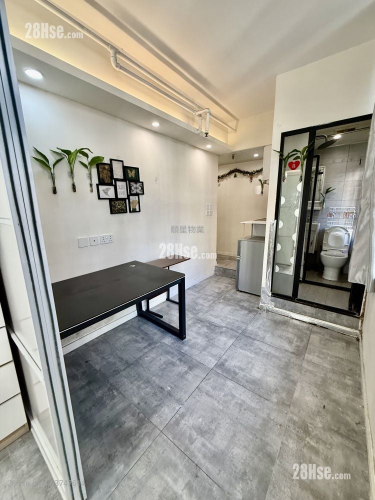 恆發貿易大廈 租盤 1 房 , 1 浴室 180 平方呎