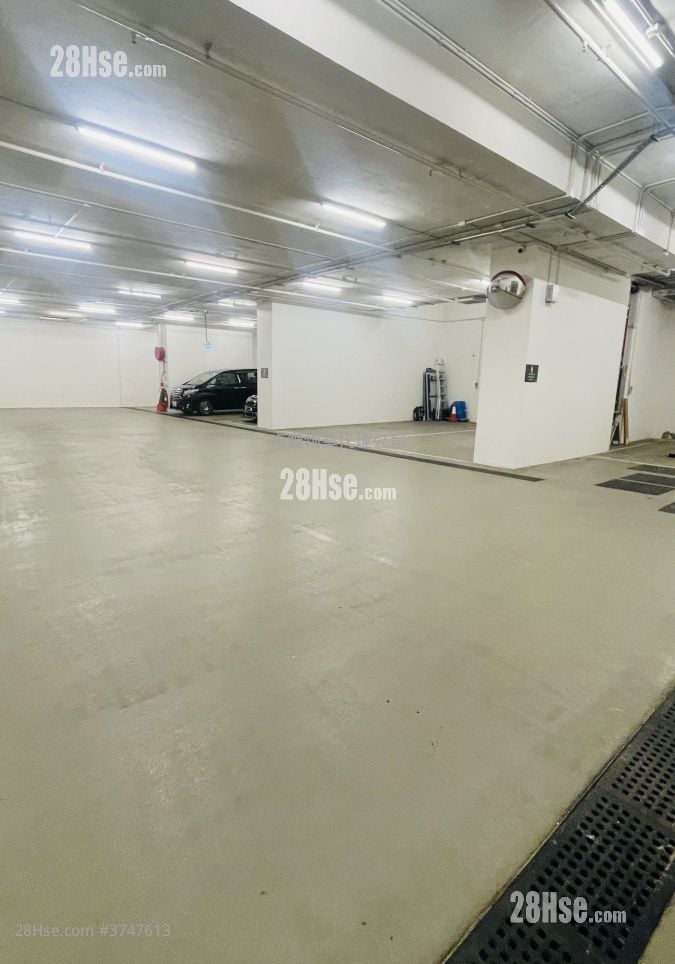 Kimberland Centre Sell