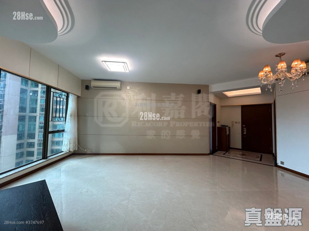 The Belcher's Sell 3 Bedrooms 1,057 ft²