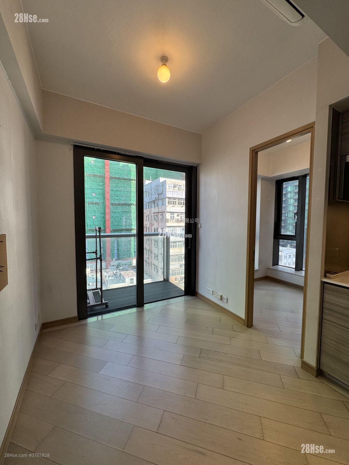 傲形 租盤 1 房 , 1 浴室 246 平方呎