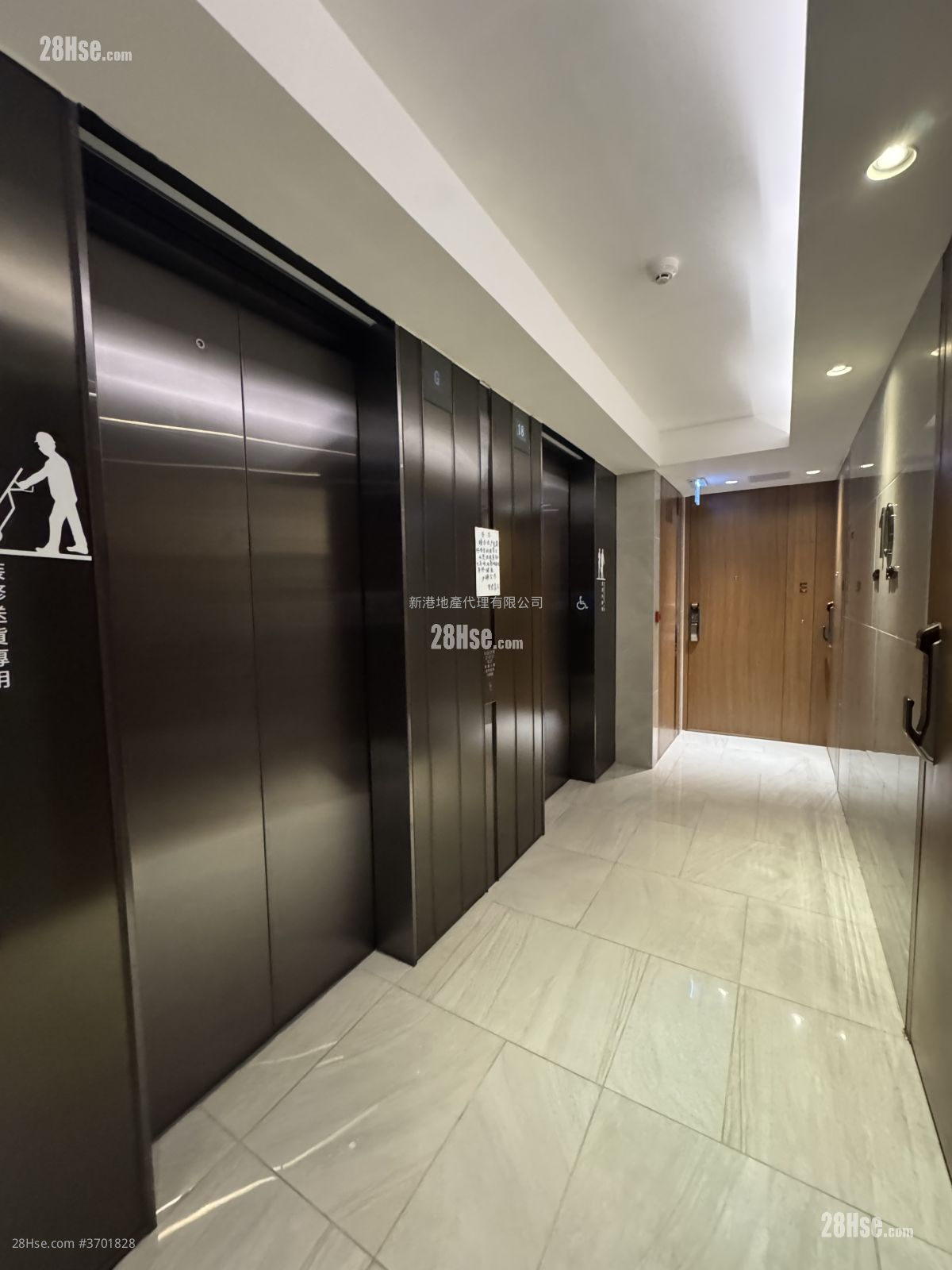 傲形 租盤 1 房 , 1 浴室 246 平方呎