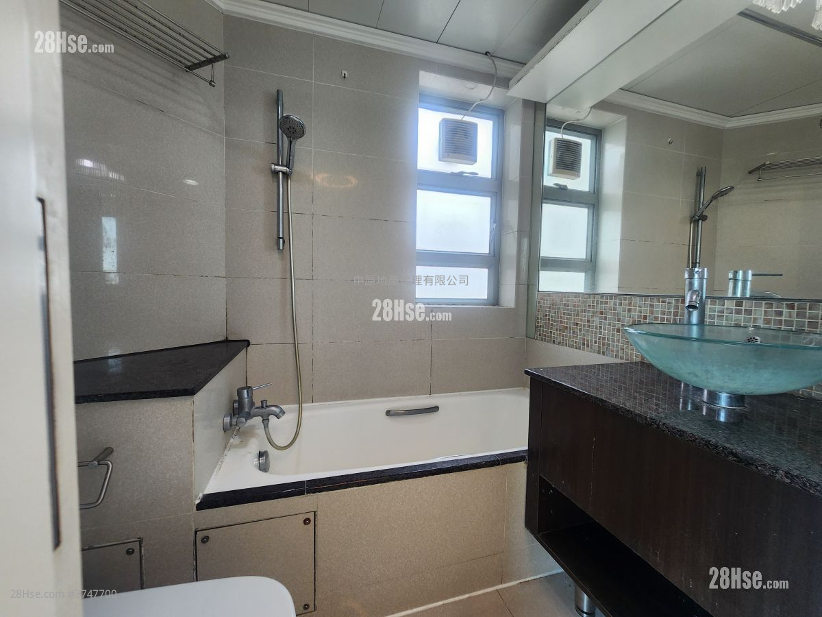 映灣園 租盤 3 房 , 2 浴室 749 平方呎