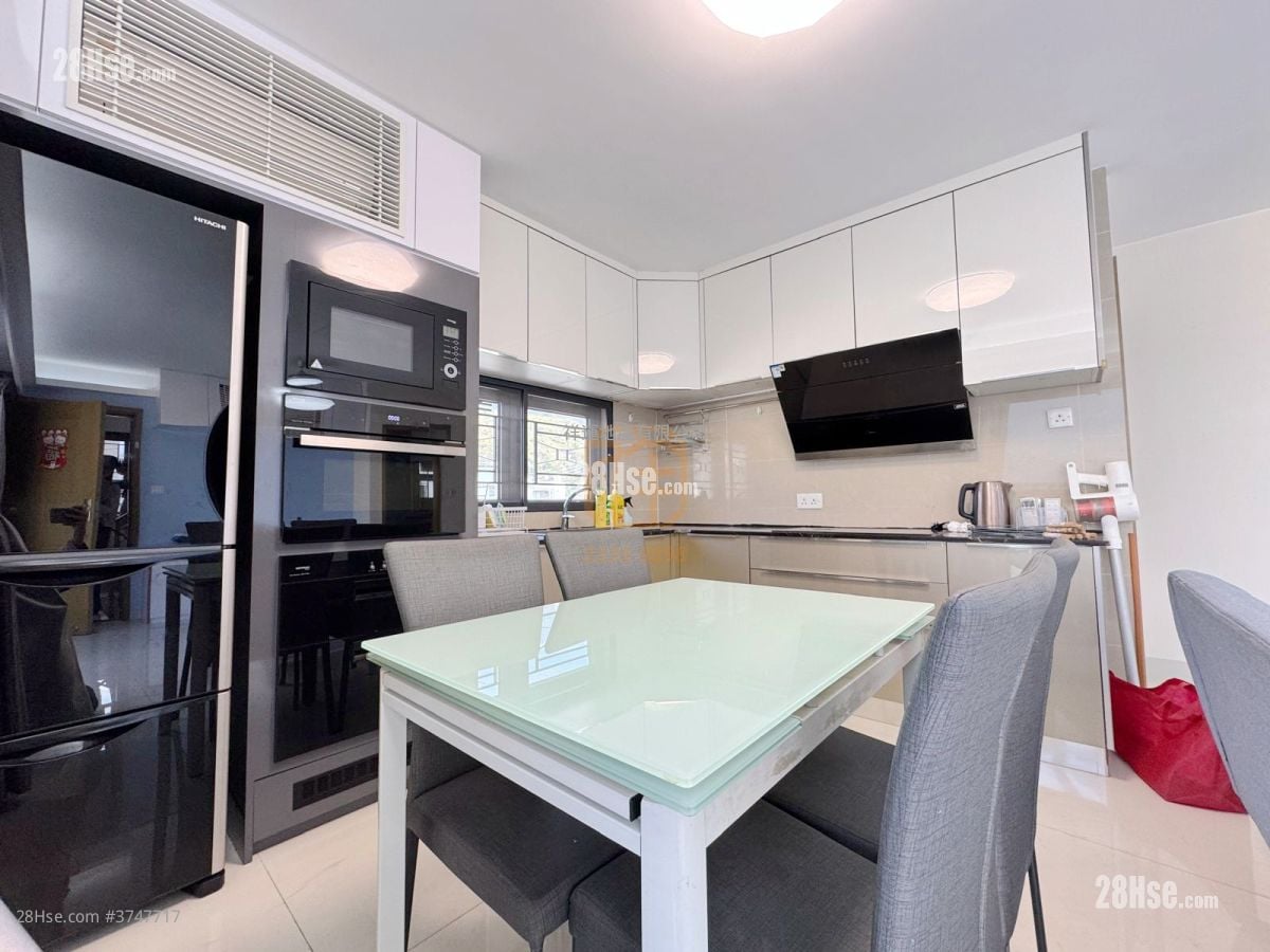 村屋 售盤 3 房 , 1 浴室