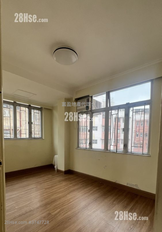 天香花園大廈 租盤 3 房 , 1 浴室 570 平方呎