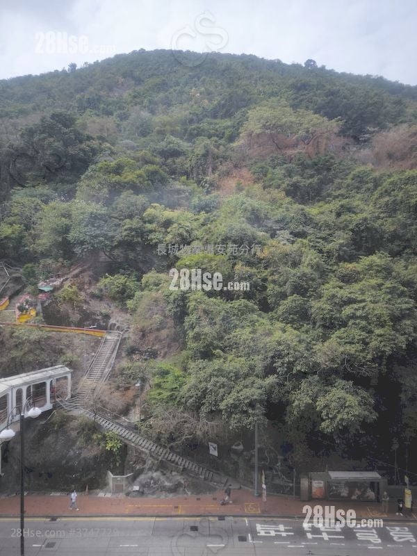 Chung Hing Mansion Sell 2 Bedrooms , 1 Bathroom 362 ft²