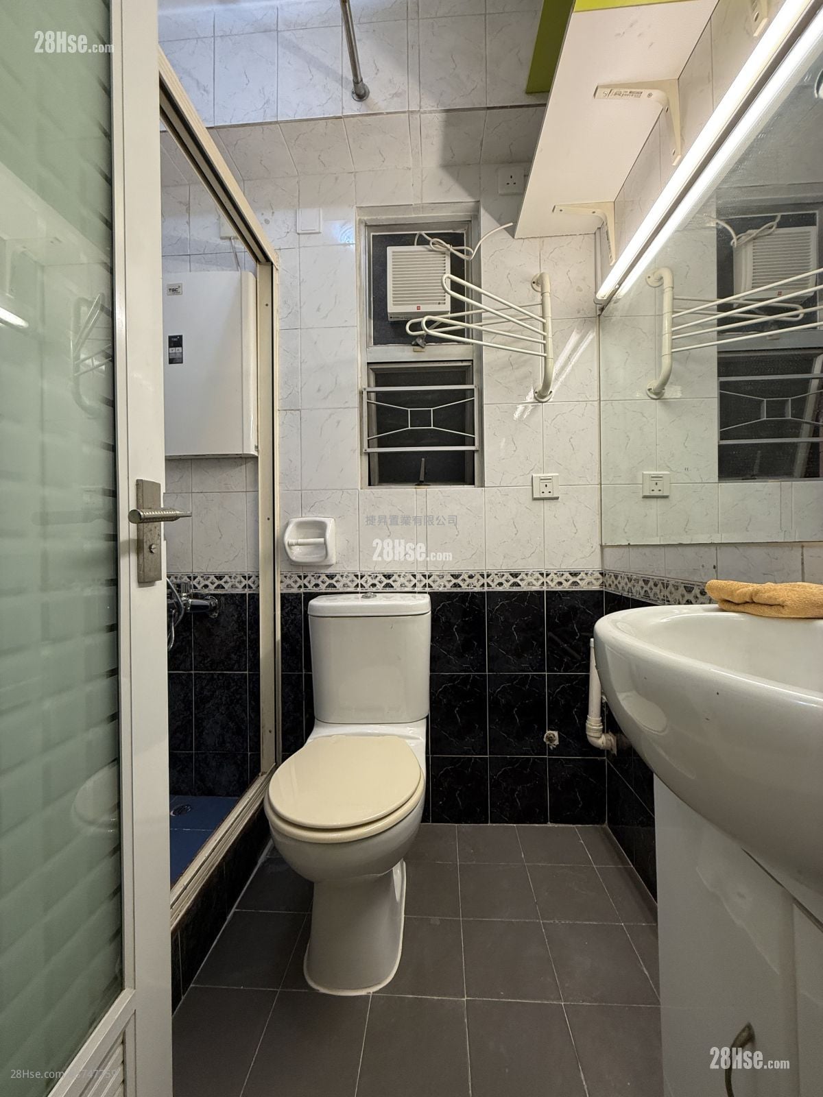 好运楼 售盘 2 房 , 1 浴室 314 平方尺