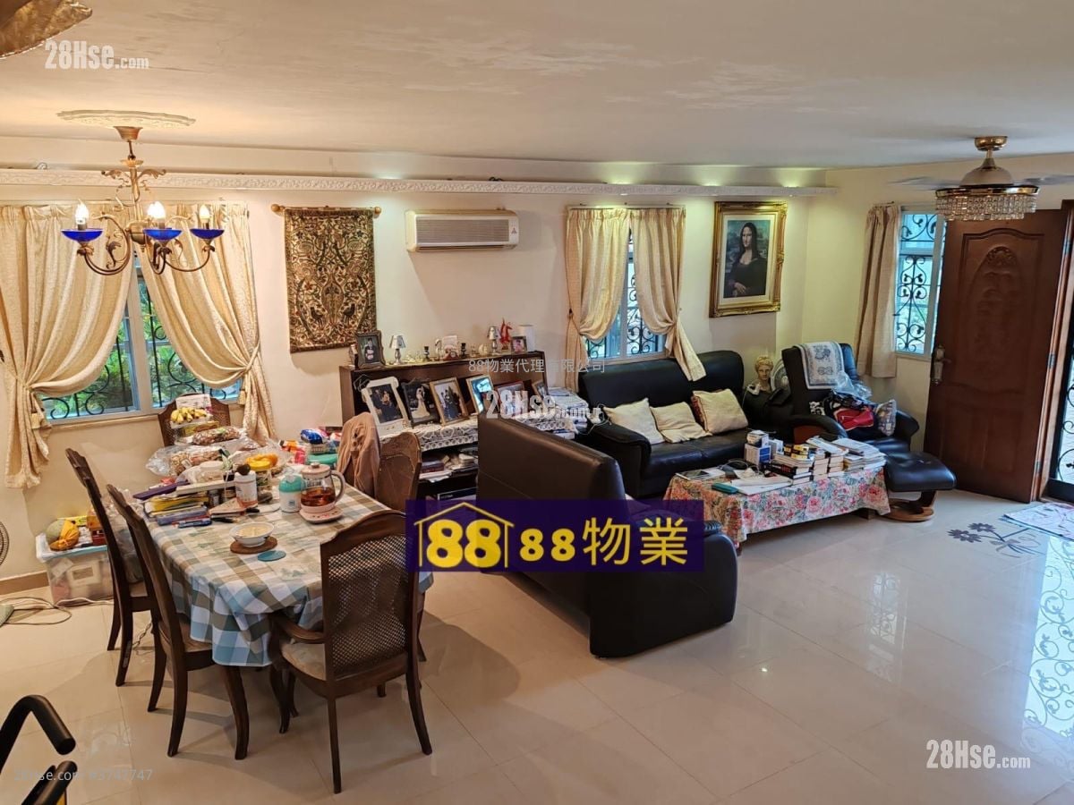 村屋 售盤 5+ 房 , 5+ 浴室 2,100 平方呎