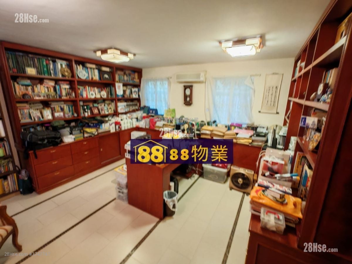 村屋 售盤 5+ 房 , 5+ 浴室 2,100 平方呎