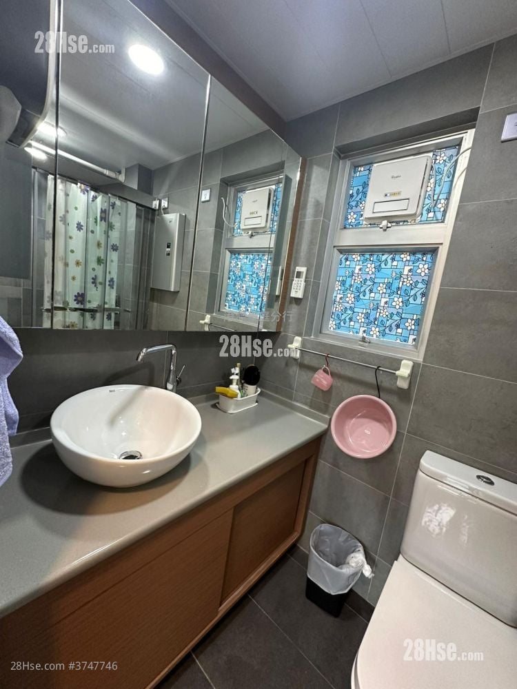 港灣豪庭 售盤 3 房 , 1 浴室 512 平方呎