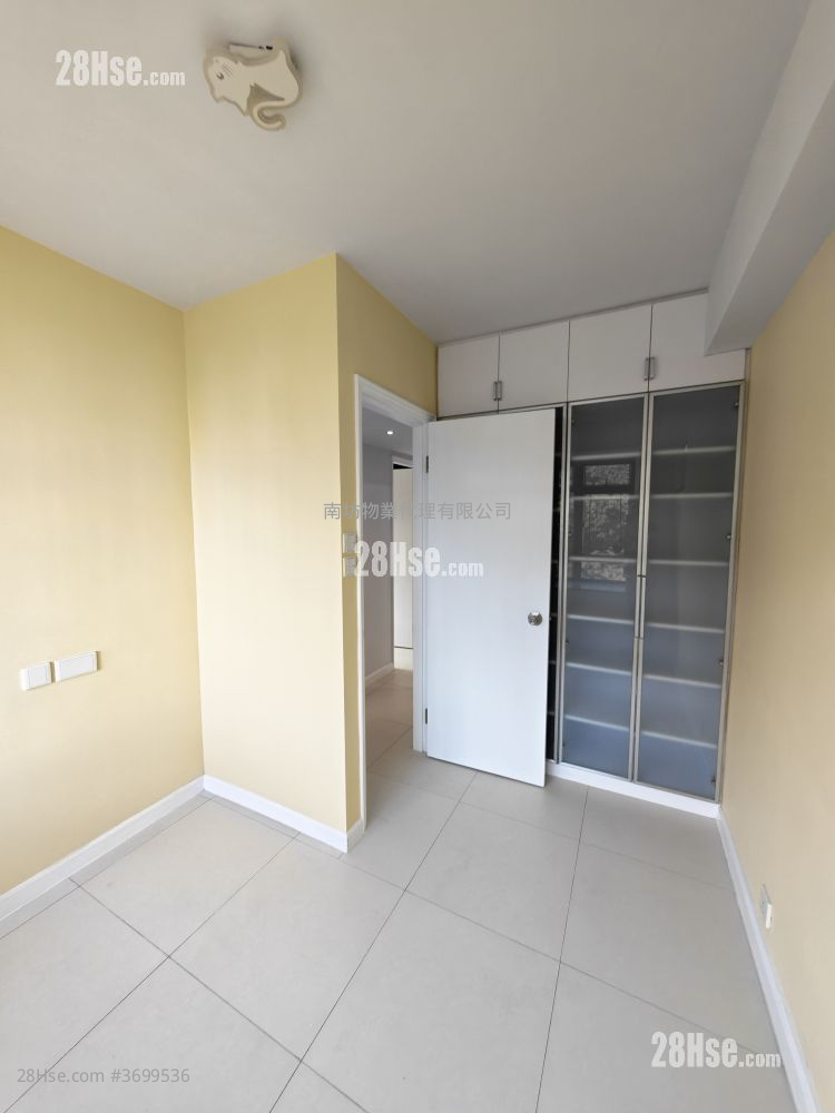 康怡花園 租盤 3 房 , 1 浴室 596 平方呎