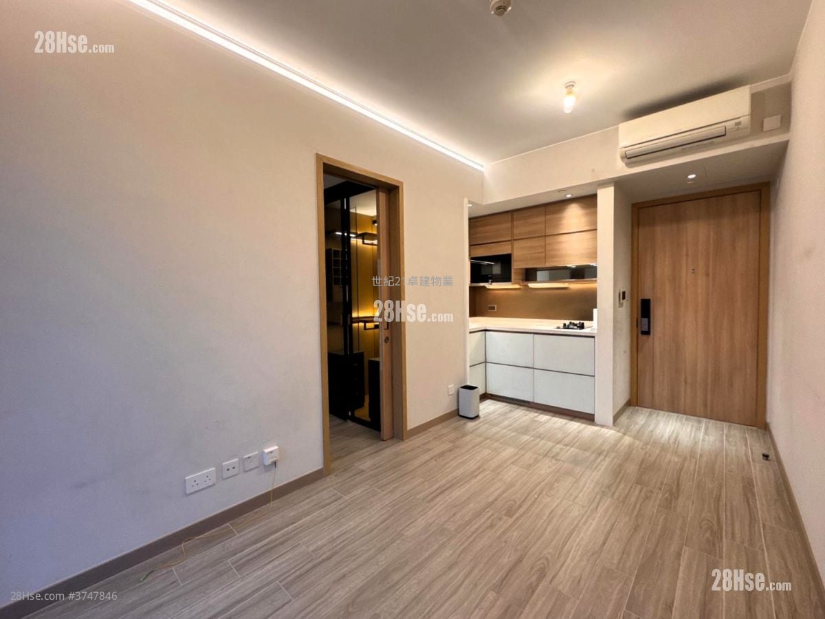 Arbour Rental 1 Bedroom , 1 Bathroom 350 ft²