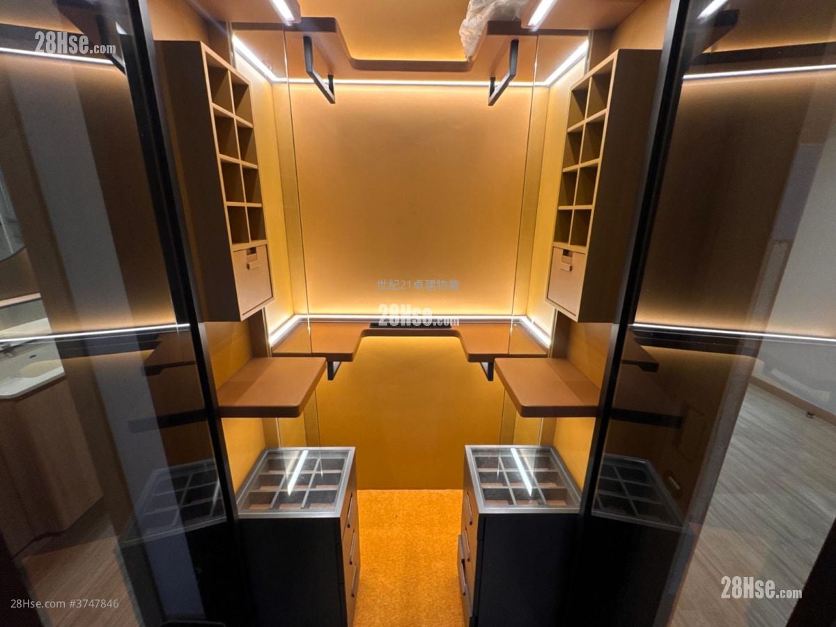 Arbour Rental 1 Bedroom , 1 Bathroom 350 ft²