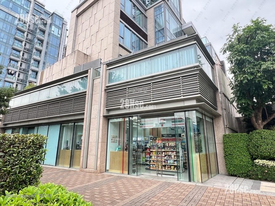 Riva Sell 3 Bedrooms , 4 Bathrooms 1,087 ft²